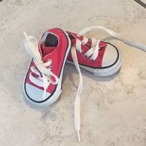 Baby Converse!!!!